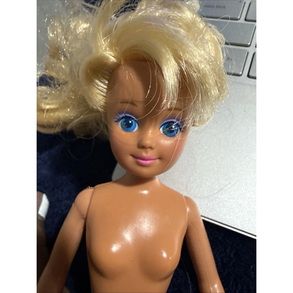 Vintage 1987 Mattel Barbie Doll Blonde Blue Eyes Nude Made in Malaysia 11.5 inch